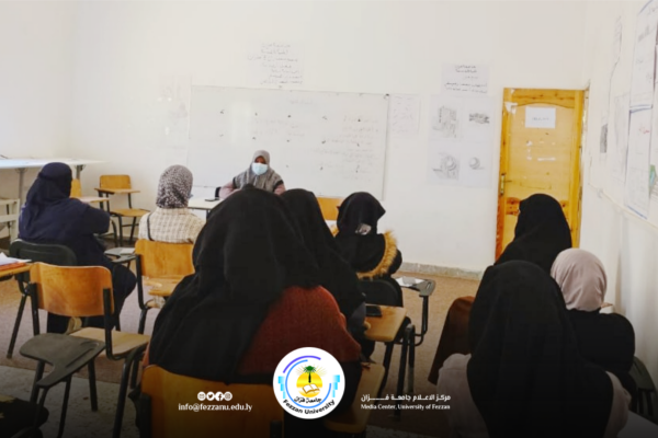 محاضرة توعوية تثقيفية بكلية الهندسة؛ استعداداً للشهر الفضيل