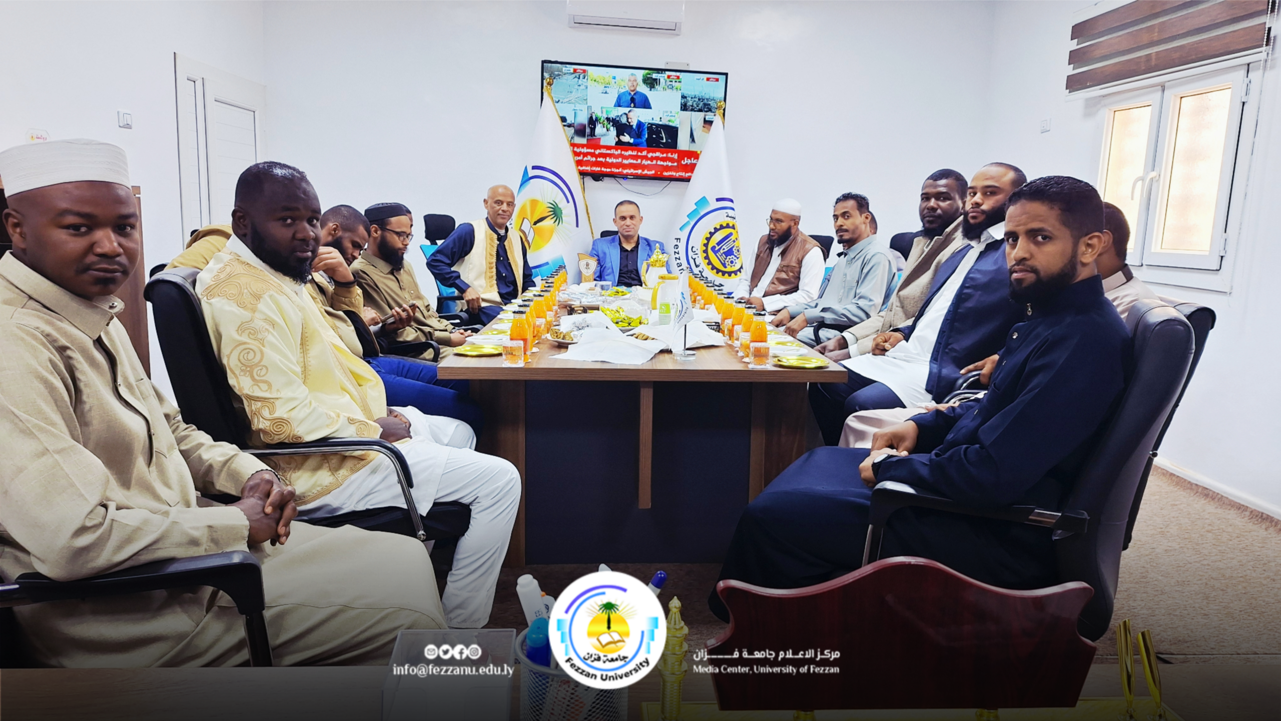 إدارة كلية الهندسة تنظم معايدة بمناسبة عيد الفطر المبارك.