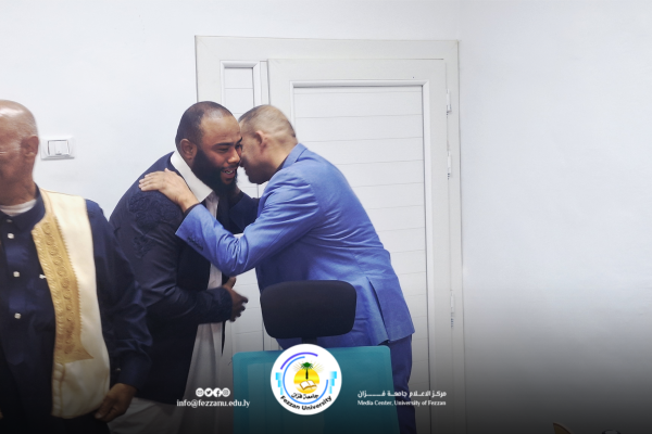 إدارة كلية الهندسة تنظم معايدة بمناسبة عيد الفطر المبارك.