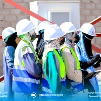 ي إطار دمج المعارف الأكاديمية النظرية بالتطبيقات العملية لتقنيات الاتصالات الخلوية، ... اختتم تسعة عشر طالباً من شعبة الاتصالات بكلية الهندسة - الرقيبة - يوم الخميس، الموافق (6-8-2026م) برنامجاً تدريبياً ميدانياً في فرع شركة ليبيانا للهاتف المحمول بمدينة سبها