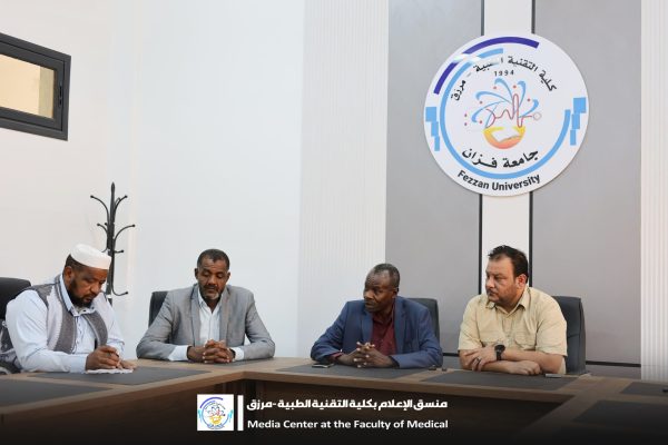 تسليم مبنى الكلية
